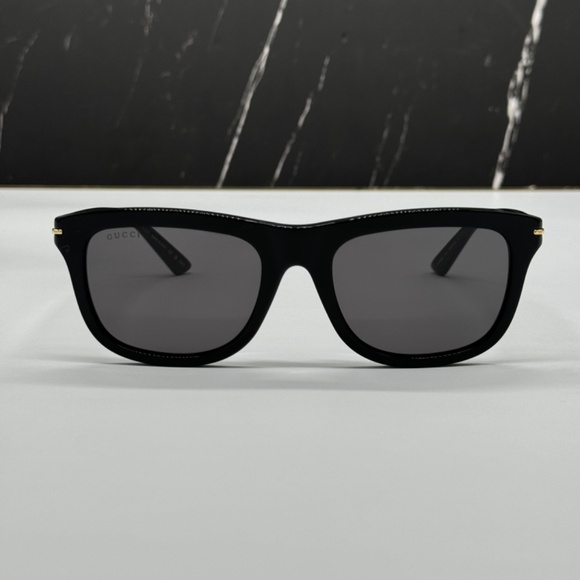 NEW GG1444S 001 GUCCI BLACK GREY SQUARE UNISEX GUCCI SUNGLASSES - Picture 4 of 13